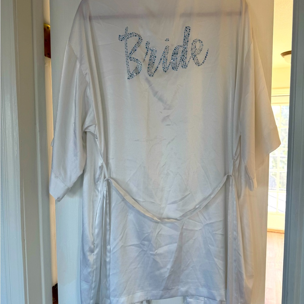 Bride bundle. Victoria’s Secret Robe and Headband
